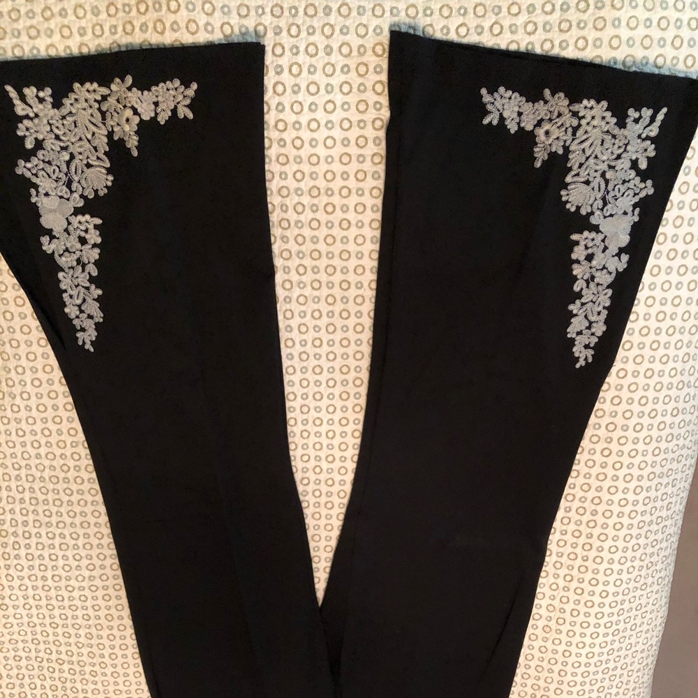 Black Bells with embroidery - Picture 2 of 8